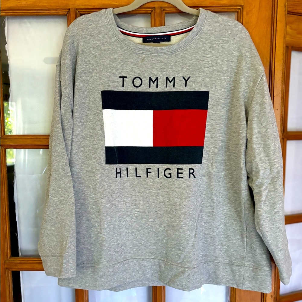 Tommy Sweatshirt